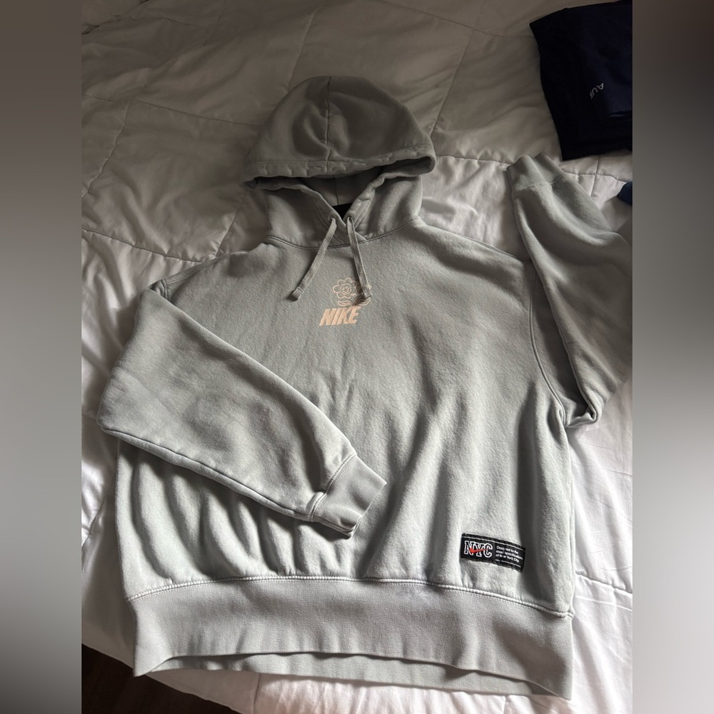 Grey Nike New York vintage hoodie size Medium